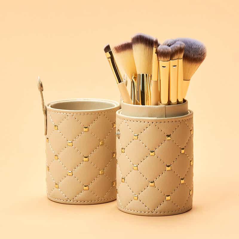 Leather Rivets Studded Portable Cosmetic Brush Case Travel Makeup Brush Holder