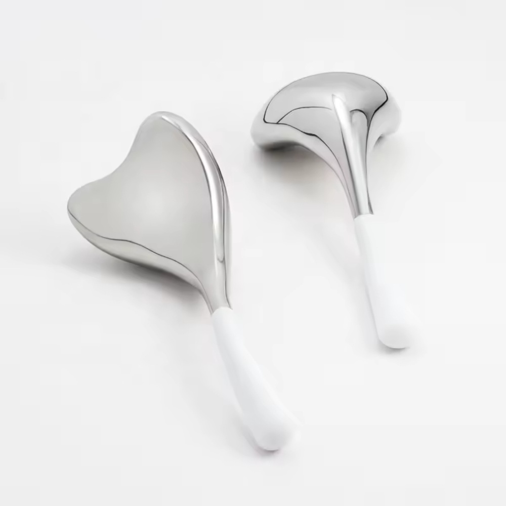 New Trends Skin Care Tools Face Lifting Beauty Metal Heart Shape Cryo Gua Sha Cooling Massage Sticks Stainless Steel Ice Globes