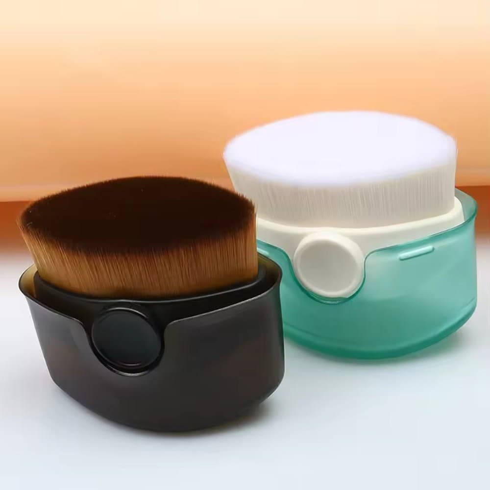 Hot Selling Liquid Flat Sunscreen Brush Clean Face Brush High Quality Foundation Makeup Brush for Travel