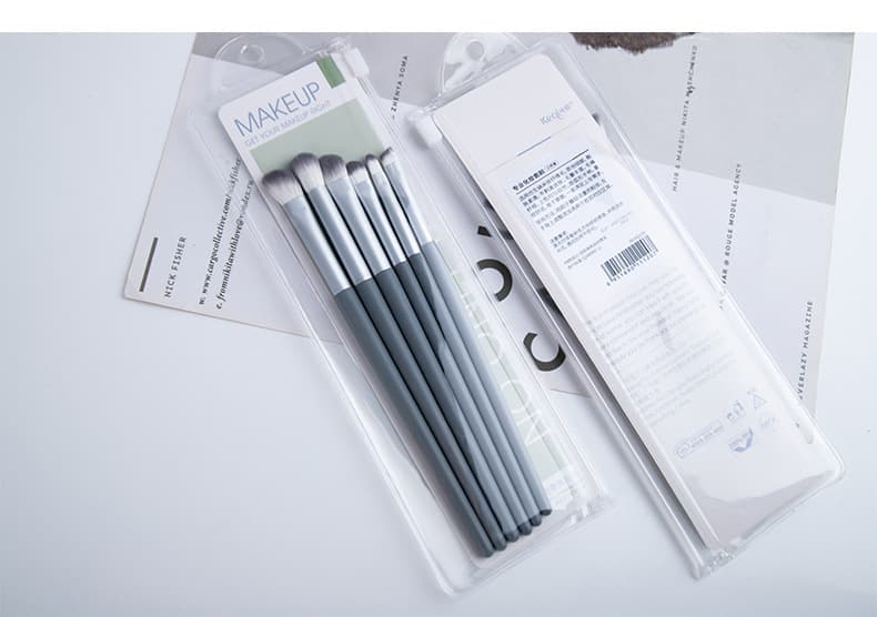 1747748582475049.jpg Best Selling Good Quality 6 pieces makeup brush.jpg