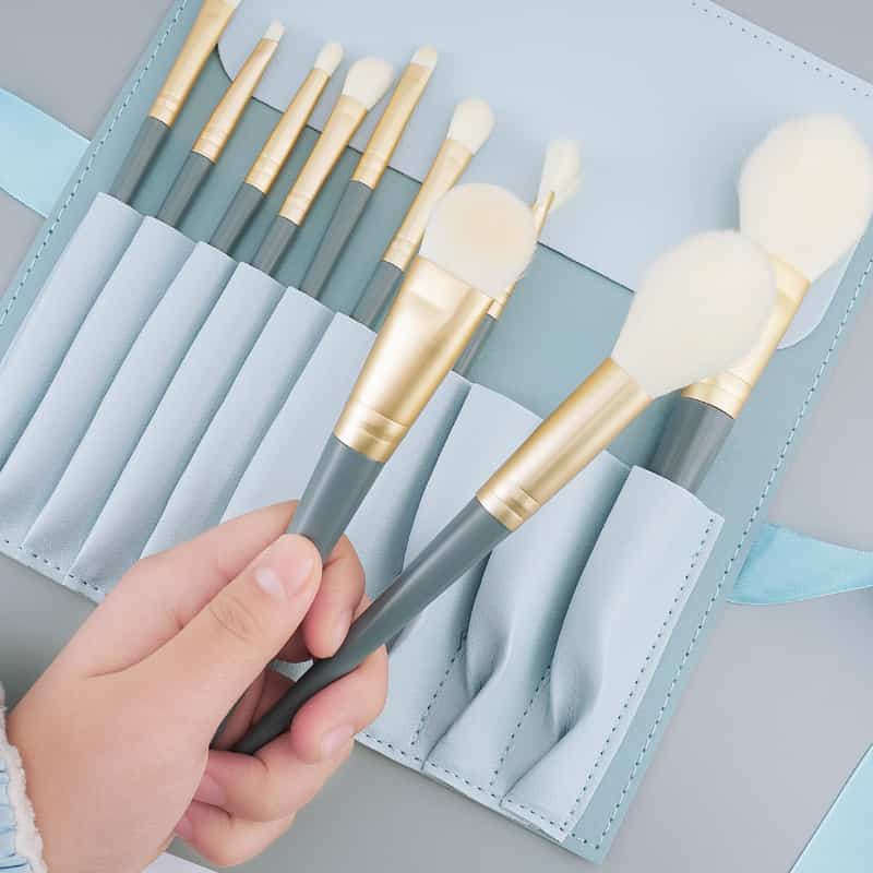 1748076960343854.jpg 10pcs Professional Make up Brush Set 10pcs Private Label Premium Cosmetic Makeup Brush Set.jpg