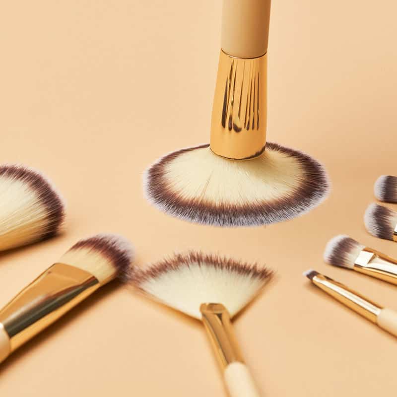 1748624660138980.jpg Super Soft Makeup Brushes Tools Cosmetic Beauty Makeup Brush Sets with Leather Case(2).jpg