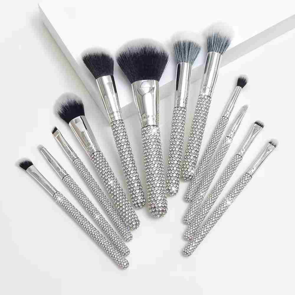 Makeup Brush Diamond 12pcs Silver New Luxury Good Quality Makeup Brush Bling Shine Diamond Makeup Brush Set.jpg